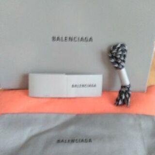 Valenciagaスニーカー