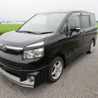 トヨタ　ヴォクシー