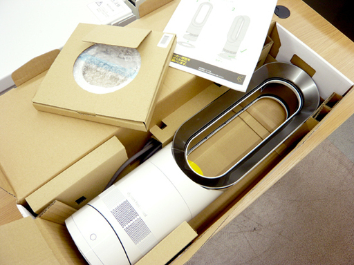 開封未使用 2019年製 dyson ダイソン セラミックファンヒーター AM09 hot+cool 涼風＆温風 夏＆冬 札幌 西岡店