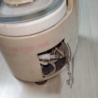 (無料)TOSHIBAクッキングカッターＣＱー30の画像