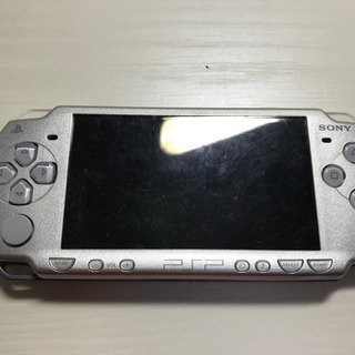 値下げ　訳あり PSP 2000 ソフトセット モンハンなど 充電器 ケース 箱 説明書 ゲーム の画像