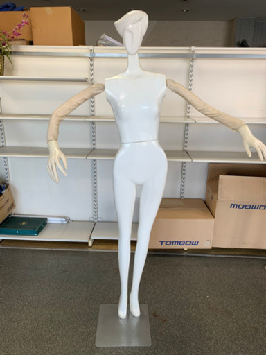 マネキン　女性