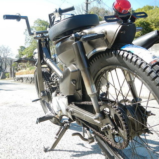 超絶個性を解き放て！　ホンダカブ　ボバーカスタム　当店オリジナル　世界に1台！の画像