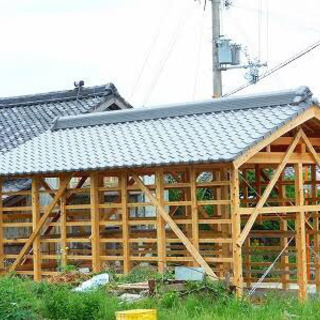 玉ねぎ小屋　小屋　建てます。