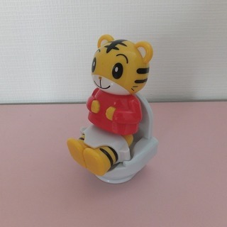 こどもちゃれんじ　しまじろうパズルとトイレ人形