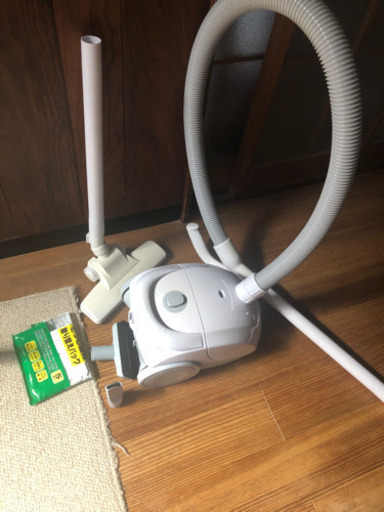 相手方、連絡なしにて　再投稿します　掃除機　未使用です