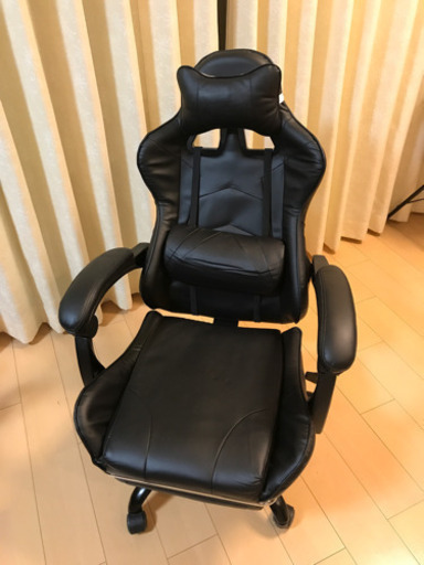 中古　ゲーミングチェア　オットマン付き