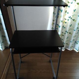 パソコンラック
