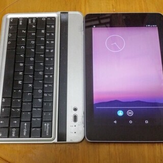 美品 タブレット　キーボード付き nexus7 