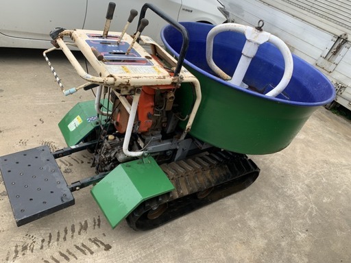 タカキタ　ブレンドキャスター　ＢＳ－５２０Ｓ　肥料散布機　自走式　値下げ‼️