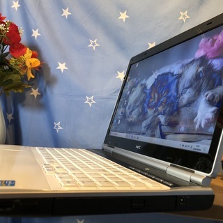 ☆彡値下げ(^.^)大人気ＮＥＣリノベーションパソコン💗高速ｉ７第二世代/爆速ＳＳＤ２４０ＧＢ💗女性にも人気のクリスタルホワイト/Ｗｉｎ１０/Office2019付/15.6ｲﾝﾁ/メモリ４GＢ/無線ＬＡＮ/ＤＶＤ・ＣＤ再生ソフト付　No.2008004の画像