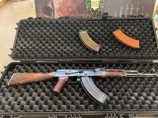 LCT AKM ハードリコイル＋ビンテージカスタム　VFC Colt M4A1 FSP Forging 鍛造 GBBR ガスブロ ガンケース付き　ＶＦＣ UMP45ガスブロ