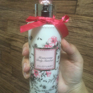 ジルスチュアート 定価3300円 ボディミルク