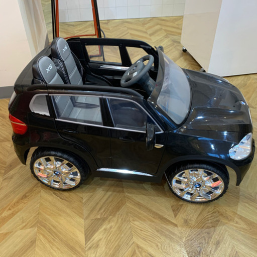 BMW-X5 子供用電動車　トイザラス