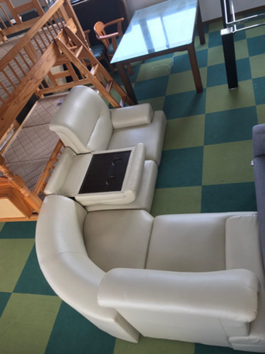 人気コーナーソファー美品　ドリンクホルダー付き　リサイクルショップ宮崎屋20.8.6
