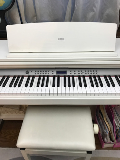 KORG 電子ピアノ　白　椅子付き　中古★追記あり