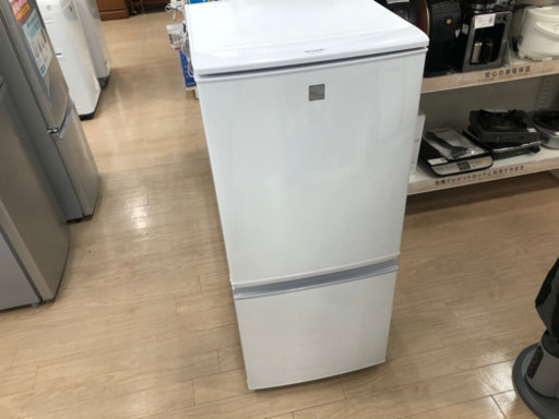 ＊【6ヶ月安心保証付】SHARP 2ドア冷蔵庫　137L