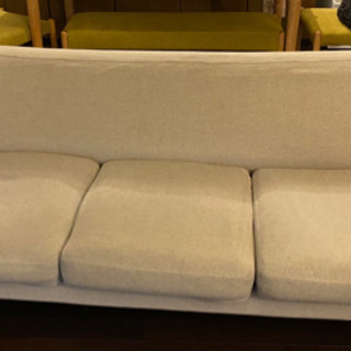 モモナチュラル　PATORU  3人掛けソファ　8/18まで
