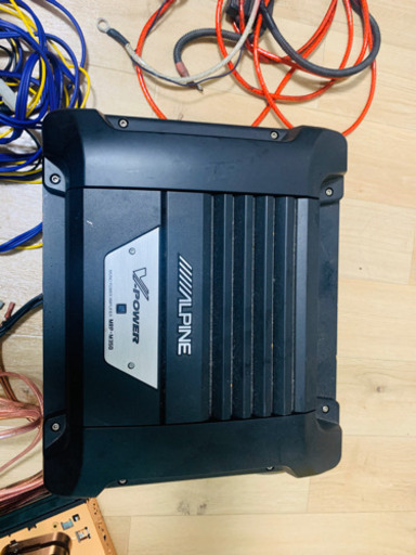 Alpine amplifier, subwoofer