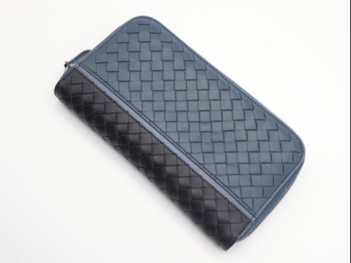 《BOTTEGA VENETA/イントレチャートラウンドファスナー長財布》ABランク ネイビー ブラック
