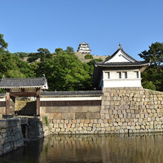 丸亀城