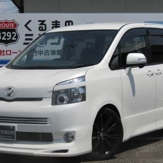 🌟自社ローン最大手🚗自社ローン専門中古車販売店！！　トヨタ　ヴォ...