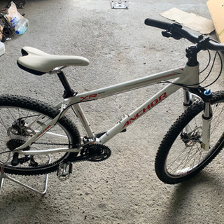 アンカー　マウンテンバイク　26インチ　XR900 ディスクブレーキ