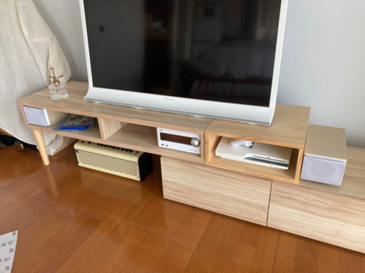 シャープ40型液晶テレビ　LC-40J9　ホワイト　白