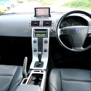 H22☆ボルボ　V50 T5☆車検4年7月まで☆乗って帰れますの画像