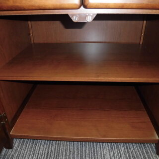 JM7864)SELVA 電話台 木目 幅:約61.5cm 高さ:約59.5cm 奥行:約43cm 中古品【取りに来られる方限定】の画像