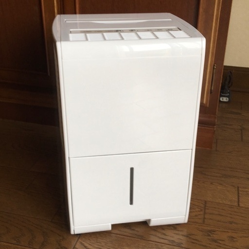 【取引中】美品★除湿機お譲りします アイリスオーヤマ IJC-J56