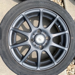 14インチ、アルミホイールタイヤ付きの画像