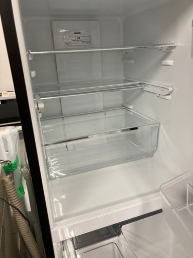 【格安！】2019年製ハイセンス 冷凍冷蔵庫(幅55cm) 282L 自動霜取機能付き 3ドア 右開き ダークブラウン HR-G280