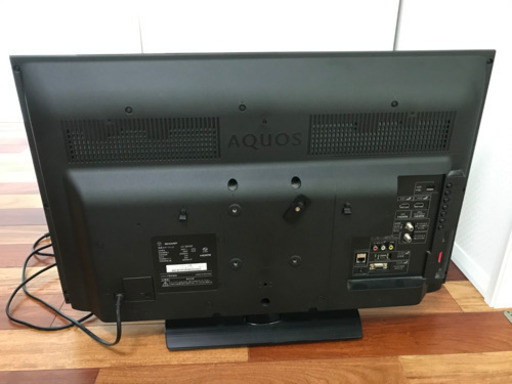 SHARP AQUOS　32型液晶テレビ
