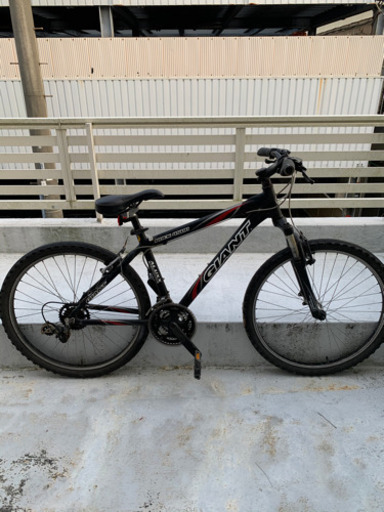 GIANT マウンテンバイク　ROCK4500