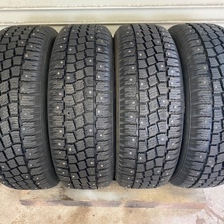 希少【抜け少】195/65R15 スパイクタイヤ HANKOOK/ZOVAC HPW401
