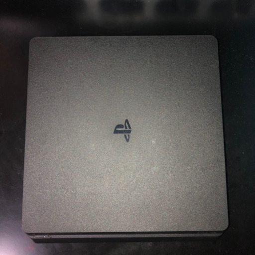 (お値下げ)薄型・新型PS4 (CUH2100A)美品 状態良し⭕️✨