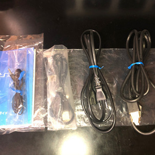 (お値下げ)薄型・新型PS4 (CUH2100A)美品 状態良し⭕️✨の画像
