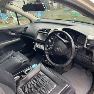 ホンダ　ストリーム　19年式　車検R2.10までの画像