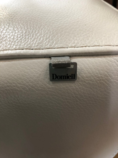 【熊本市送料無料】IDC大塚家具 高級家具 Domicilドミシール 白ソファ3人掛け本革 座り心地抜群‼️