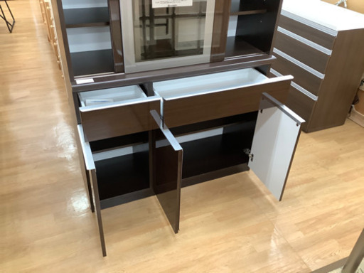 [取りに来れる方限定]松田家具 食器棚売ります‼︎