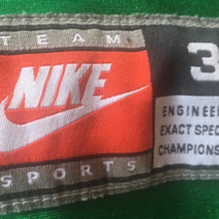 Nike オレゴン大学　アメリカンフットボール　試合用パンツの画像
