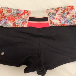 【無料】Lululemon ショートタイツの画像