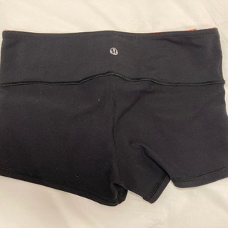 【無料】Lululemon ショートタイツの画像