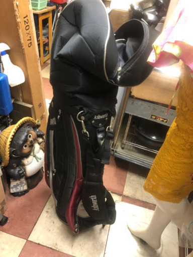 ゴルフセット　バック付き アイアンAedla