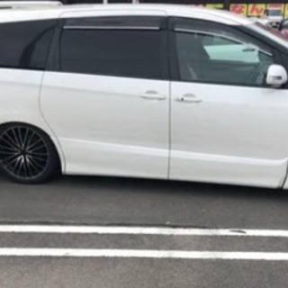 車検長いエスティマの画像