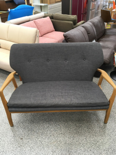 ※北欧デザイン　2人掛けソファ