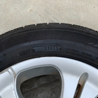 夏タイヤ、アルミホイール付き４本の画像