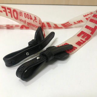 オフホワイトoff-white インダストリアルベルト スケルトンレッドレザーの画像