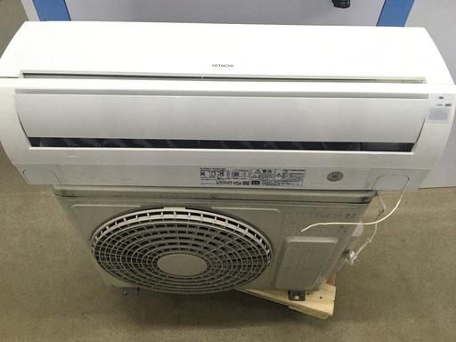 日立　ルームエアコン 2.2kW ６畳 2015年製　送料格安　工事ご相談ください